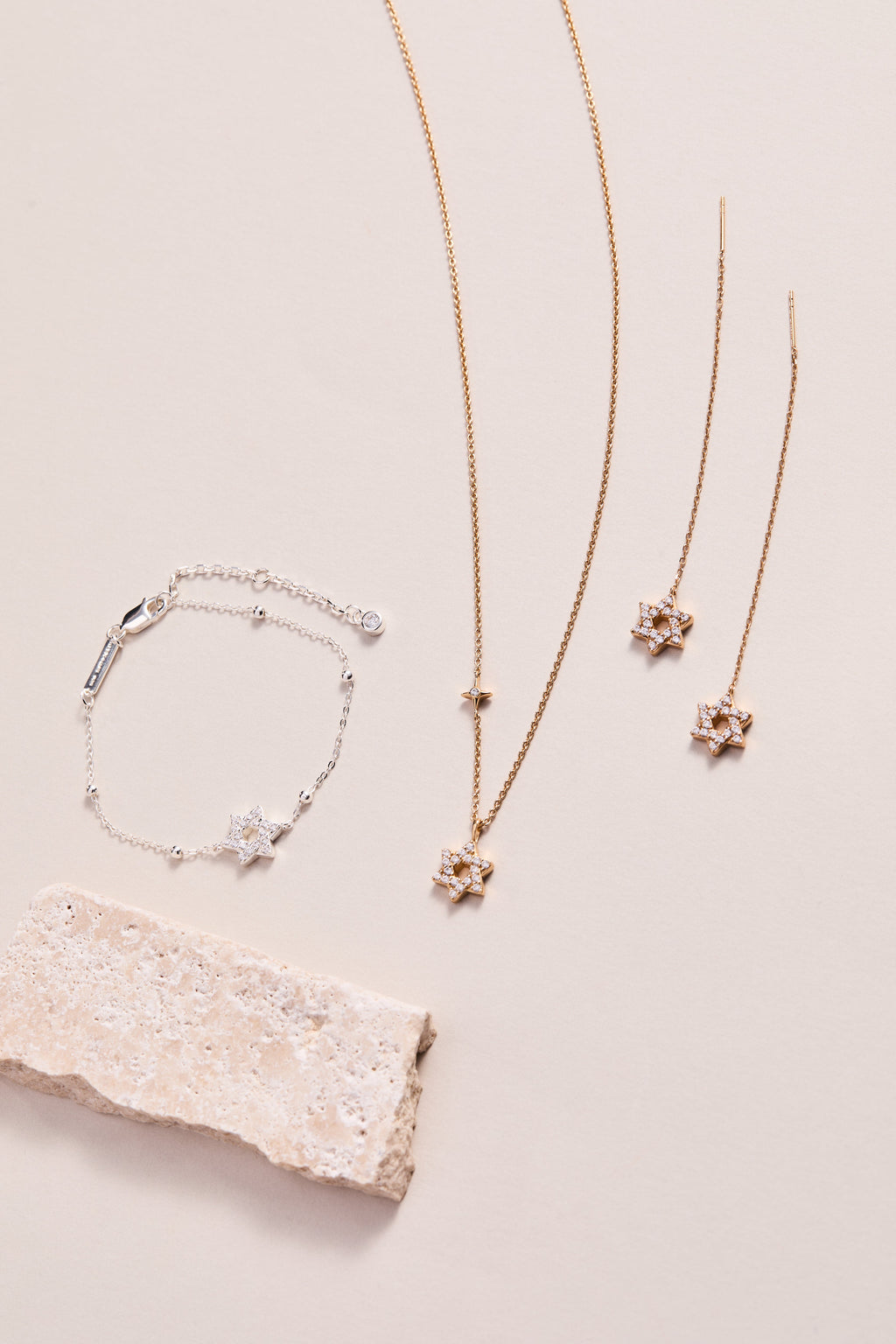 Star of David Delicate Pave Beaded Chain Bracelet